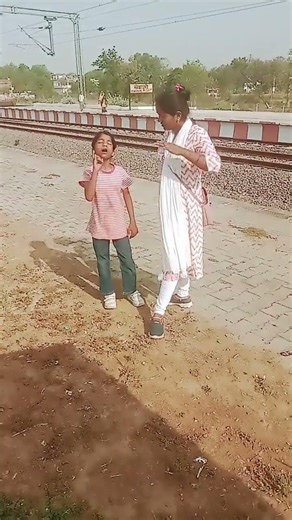 1,2,3, भागों 😆😆#viralvideo #comedyvideo #funnycomedy #trendingshorts