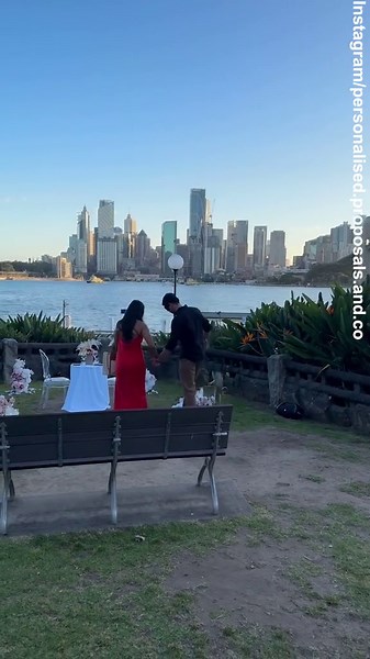 Aussie woman surprises boyfriend with extravagant marriage proposal