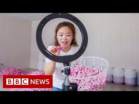 China: Teens try to break into livestream market - BBC News