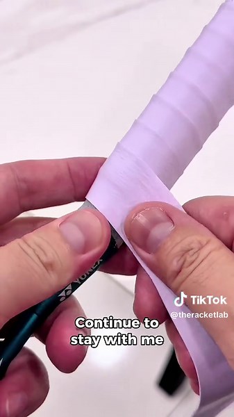 Nanoflare 700 Navy Blue: A Badminton Racket Review