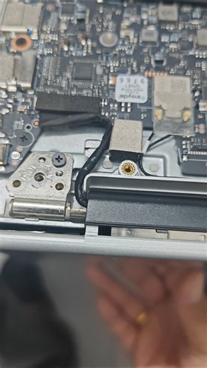 #music #shortvideo #viralvideo #laptop #acer #repair #problem #fix ear laptop please subscribe Yt