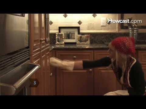 How to Clean and Sanitize the Kitchen