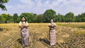 1.2M views · 78K reactions | ပထမဆုံး စ ပြီး ရေးဖြစ်တဲ့ ကြော်ညာသီချင်းလေး ချစ်လွန်းလို့ ပြန်တင် #Mayei #Owntune #songwriter | May Ei Hand made | Facebook