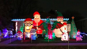 Where you can see holiday lights and displays in Milwaukee and southeastern Wisconsin