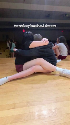 I miss my bsf so so muchhh🌸🤍🫶🏼 @𝓼𝓬𝓪𝓻𝓵𝓮𝓽𝓽 𝓸𝓵𝓲𝓿𝓲𝓪 @💐Ray Ray!!💐 #mybsf #iloveyou #fyp #funny #wwjd