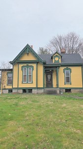 A uniquely bold historic home in Lebanon, Ohio built in the 1870s.⁣ | Pretty Old Places