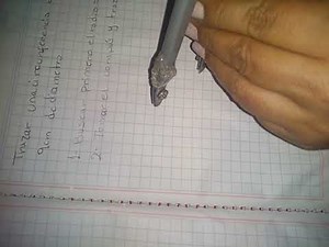 Circunferencia con diámetro 9 cm