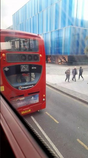 London bus routes 247 and 252 at Romford #welcometolondon #londonbus #londonbus #train #londonbus