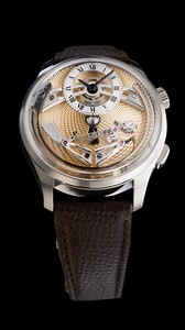 A classic is born. Inspired by our critically acclaimed chiming watch and winner of the ‘Petite Aiguille’ prize at the GPHG Awards, the new Bel Canto Classic is here. An elegant Roman numeral dial and enchanting guilloché face set the Classic apart, whilst a familiar hourly chime creates a sense of kinship with its predecessors. ⁠ Available now. | Christopher Ward