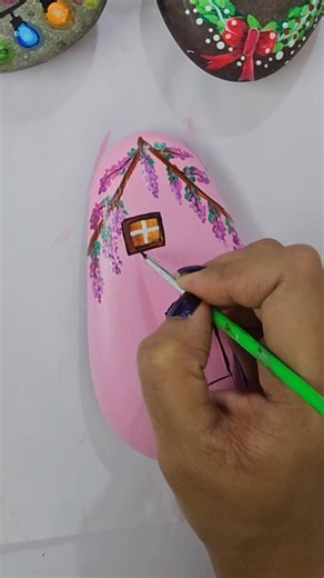 Simple way to paint a house on a rock.🏡 #stonepainting #rockpainting | Little Rocks