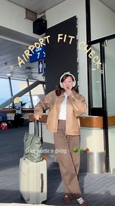 basically my airport uniform at this point — comfy tee, baggy pants plus jacket (as a lamigin hehe) 🙈 / sharing my outfit deets cause I always get questions about them! 🤎 ---------------------- ✩ use code 🔎 𝗖𝗢𝗖𝗢𝗬𝗞𝗟𝗢𝗢𝗞 to get up to 5% off on any KLOOK bookings! ---------------------- 🏷️ #airportoutfit #airportoutfit #airportfit #outfitideas #autumnoutfits | Cocoy Diaries