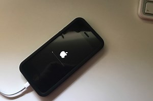 PSA: Don't install iOS 11 beta on your main iPhone unless you hate yourself | AppleInsider
