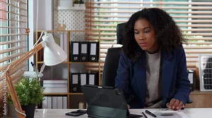 Businesswoman analyzing business enterprise data management, business analytics with charts, Marketing, Financial, Analyst, Business growth chart.