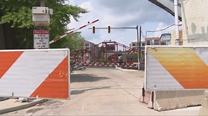 Frustration grows as 2 main Cleveland bridges remain under construction