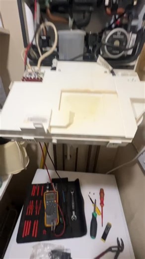 Heating & Plumbing Doctors on Instagram: "❌ L2 Fault Code on an Ideal Independent (same as Ideal Logic) 🔧👂 I listened for the fan ✅ could smell gas 👃 but no spark sound ⚡— classic spark generator fault! Quick test with the multimeter confirmed it 🔋 swapped the spark gen and she fired right up 🔥 another one sorted 💪 #GasEngineer #BoilerRepair #IdealBoiler #HeatingEngineer #UKTradesman"