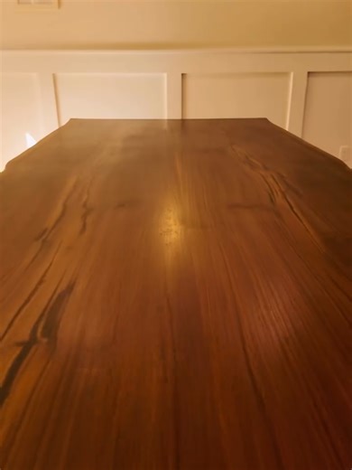 🌟 The premiere of a black walnut star 🌟 Hand-finished in oil and wax, standing proud on our Namu base, this table isn’t just furniture, but a statement. Bold, timeless, and ready to shine in your living room🖤✨ 📸: New England Table Company #FlowylineDesign #MetalTableBase #MetalTableLegs #MetalFurnitureLegs #TableLegs #TableBase #FurnitureDesign #DIYFurniture #WoodWorking #DiningTable #HomeDecor #InteriorDesign #FurnitureMaker#Handcrafted