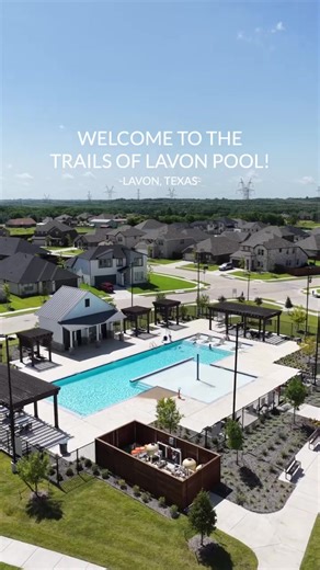 Imagine beating the Texas summer heat at the Trails of Lavon community pool and amenity center! 🤩 #newhomes #modernhomes #dfwhomes #affordablehomes #texashomesforsale #txhomes #trophysignaturehomes