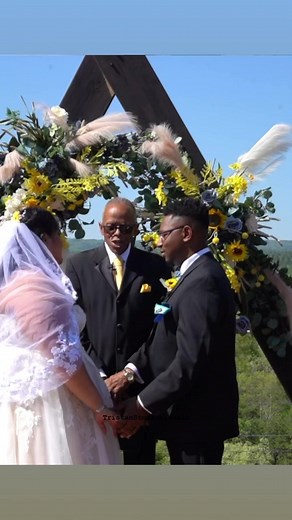 6.6K views · 203 reactions | I thought this was cool! #youmaykissthebride #Wedding #bride #groom #kiss #fyp #repost #weddingvideography #tristanstuartvisuals #fbreels | Tristan Stuart Visuals | Facebook