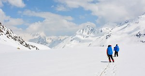 Auden’s Col Trek 2026 - Cost, Itinerary & Safety Tips