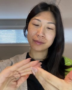 97 reactions · 7 comments | Foundation so good it'll leave you feeling like what!? 朗 *NEW* Pro Filt'r Soft Matte Powder Foundation instantly blurs and evens out skintone for a flawless complexion in a few quick swipes. | fentybeauty | Facebook