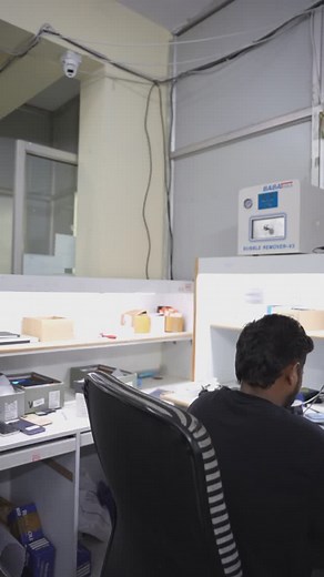 114K views · 609 reactions | iPhone Or Android comment now | Husle__Lifestyle | Facebook