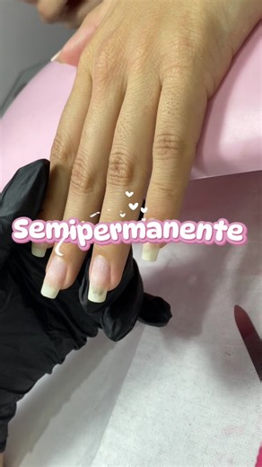 Uñas Semipermanente: Tutorial paso a paso