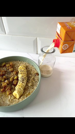 Delicious Oats Breakfast Recipe - Easy and Quick!