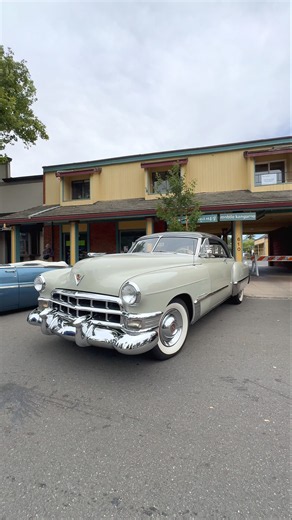 🇺🇸✨ 1950 Cadillac Series 62 Coupe deVille — The epitome of post-war American luxury!