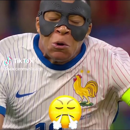 Mbappe's Incredible Speed on the Football Field