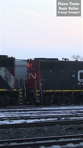 #shorts Industrial Train CN 7515 CN 9547 & CN 4705 Locomotives Sarnia Yard