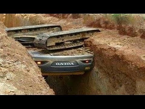 WOW! Dangerous Heavy Equipment Excavator Opeartor IDIOTS - Excavator Fail Skills