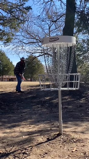 Saturday. Arrowhead. 18 hole double play. Hot dogs and beverages. Bring a wrapped disc for Dirty Santa disc exchange after. | Oklahoma State Parks