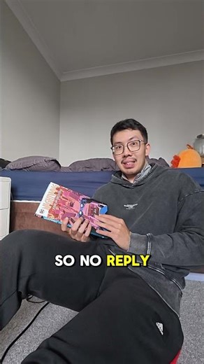 Does anyone read their email on Sunday? #ireland #work #shorts