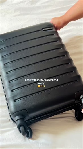 Holiday mode… on ✅ #hoseasons #weekendaway #packwithme #packaging #packforvacation #suitcase