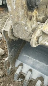 Si aguanta con esas #curitas #excavadora | el operador