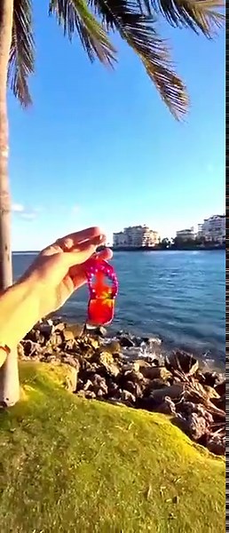 Miami Handmade Flip Flop Keychain Set, Rhinestone Beach Gift - Etsy