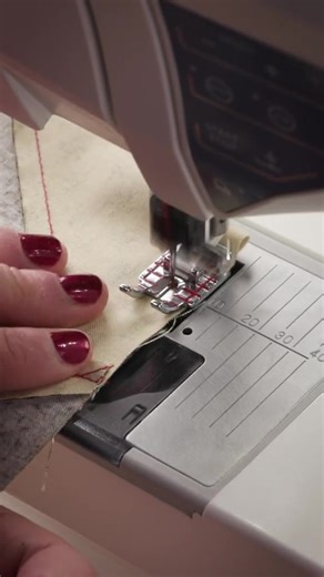 442K views · 7.8K reactions | Sewing over a pinwheel center is an education on why you should pop your seams! When creating the Triangle Squares, press toward the dark and trim off your dog ears to get all the extra fabric out of the way 瑱淋 #quilt #quilting #quiltingtips #quiltingtutorial ©love.of.quilting | Love USA Quilters | Facebook