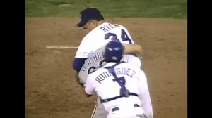 655K views · 2.8K reactions | On this date in 1993, Robin Ventura learned the hard way to never charge at Nolan Ryan. ( @cut4) Best part: Ryan stayed in the game, pitched 7 innings & got the win  | CBS Sports | Facebook
