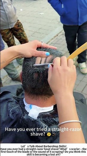 Straight‑Razor Head Shave – A Close, Smooth Finish! 🪒🧔