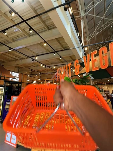 Weekend ikupate na a fully restocked house 🥳 Enjoy up to 50% OFF on food essentials, personal care items, quality electronics, and more. Everything you need to start the weekend right. 🛒 Prefer shopping from the comfort of home? Place your order on the Naivas App, and we’ll deliver it FREE to your doorstep. 🚚 #NaivasRamadhan #HomeOfValue #HomeOfDeals