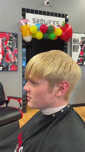 👀 He went from preseason to MVP mode real quick! Don't forgot the chilled towel ends 8/31 ❄️ | Sport Clips Haircuts