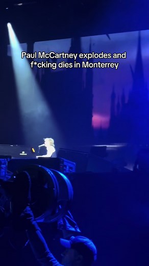 Paul McCartney Monterrey 2024 Explosions: Live and Let Die
