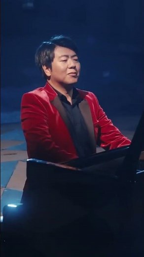 Hint: 🌈👀 #piano