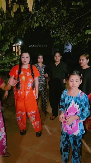 original sound - Ma Ma Tae Os ပါဝင်သည့် Ma Ma Tae Os (@ma.ma.tae.os) ၏ ဗီဒီယိုများ