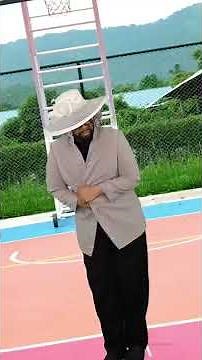 Right Thurr - Chingy | The Hendersons Freestyle