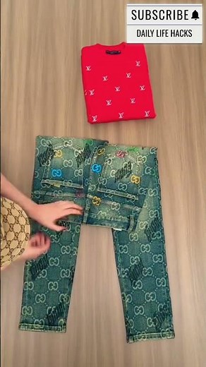 Folding Hacks For Packing 11 #foldinghacks #dailyhacks #clothing #clothes