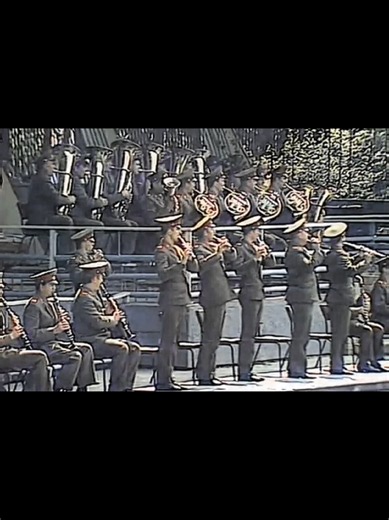 Farewell of Slavianka performed by the Soviet Military Band in 1982 #history #music #sovietunion #redarmy #orchestra