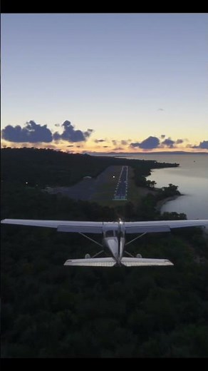 Landing with a Strong Crosswind from the South 🌬️🛩️ | MSFS 2024 #microsoftflightsimulator