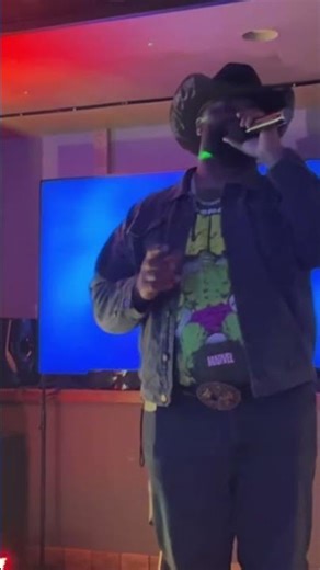 Some Elvis Presley “Fools Rush In” #shorts #fyp #karaoke