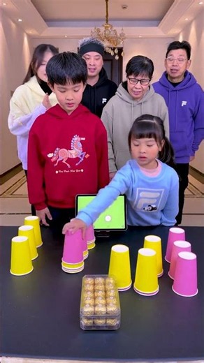 Cup Challenge, so exciting! #Funny #PartyGameBattle #Family Challenge